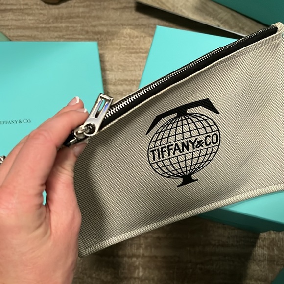 Tiffany & Co Canvas Globe Bag - Picture 3 of 6